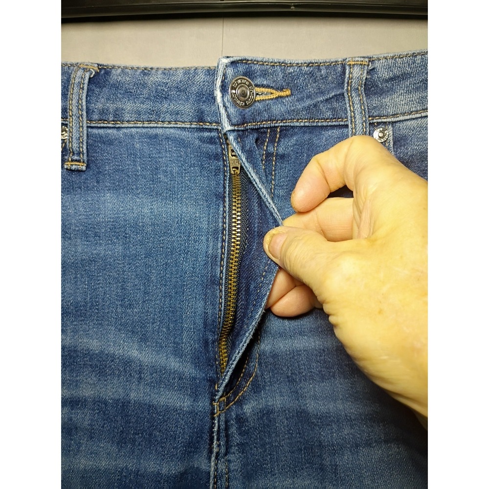 Chicos Wide Leg Jeans Womens 1R 30x31 Blue Denim High Rise Stovepipe Stretch - Picture 4 of 8